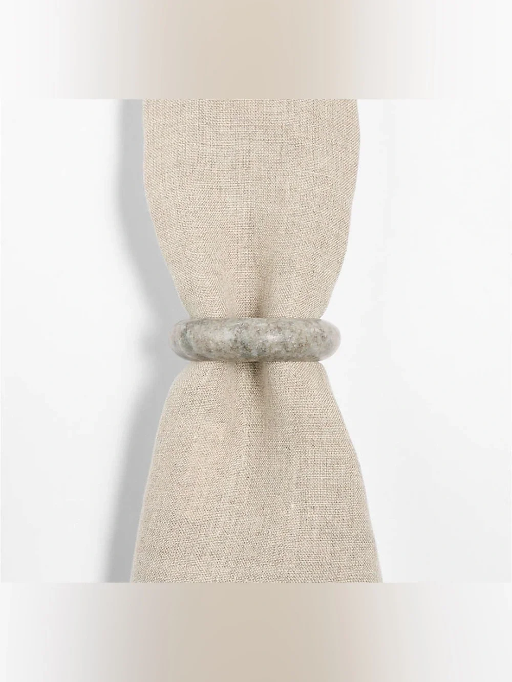 Crate&Barrel Marble-Look Neutral Napkin Ring ( Set of 6 )